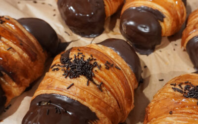 Un mos de felicitat per celebrar el Dia del Croissant